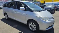 Toyota Tarago 2007